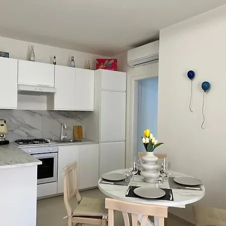 Holidays House Apartamento *